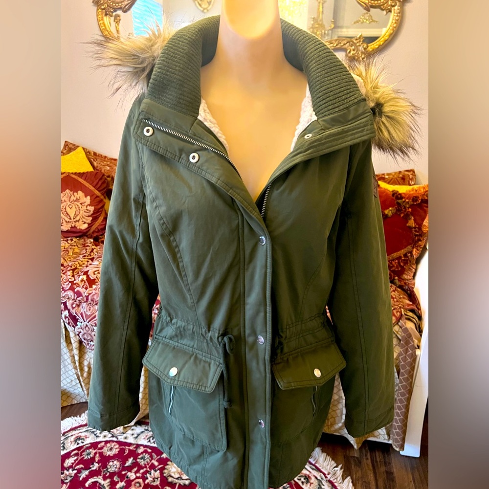 Hollister Sherpa lined parka